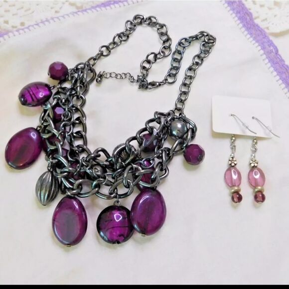 Purple Beaded Gunmetal Necklace and Purple Glass Earrings Set - Picture 5 of 5